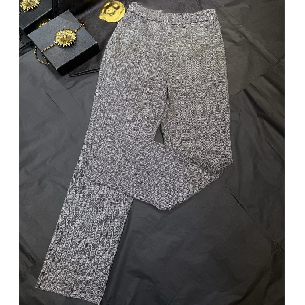 2026 Damen-Hosenanzug aus Sati – Clothing Style Winter Bewertung und Preis