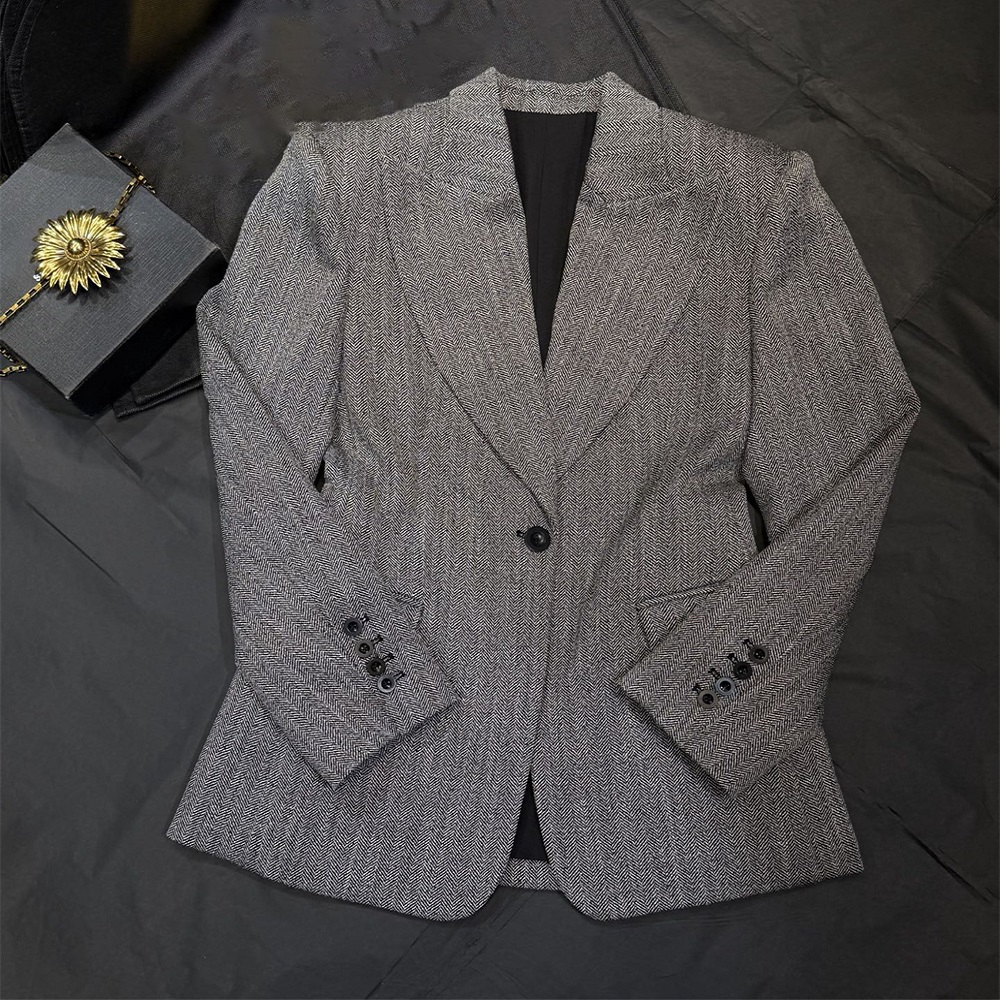 2026 Damen-Hosenanzug aus Sati – Clothing Style Winter Bewertung und Preis